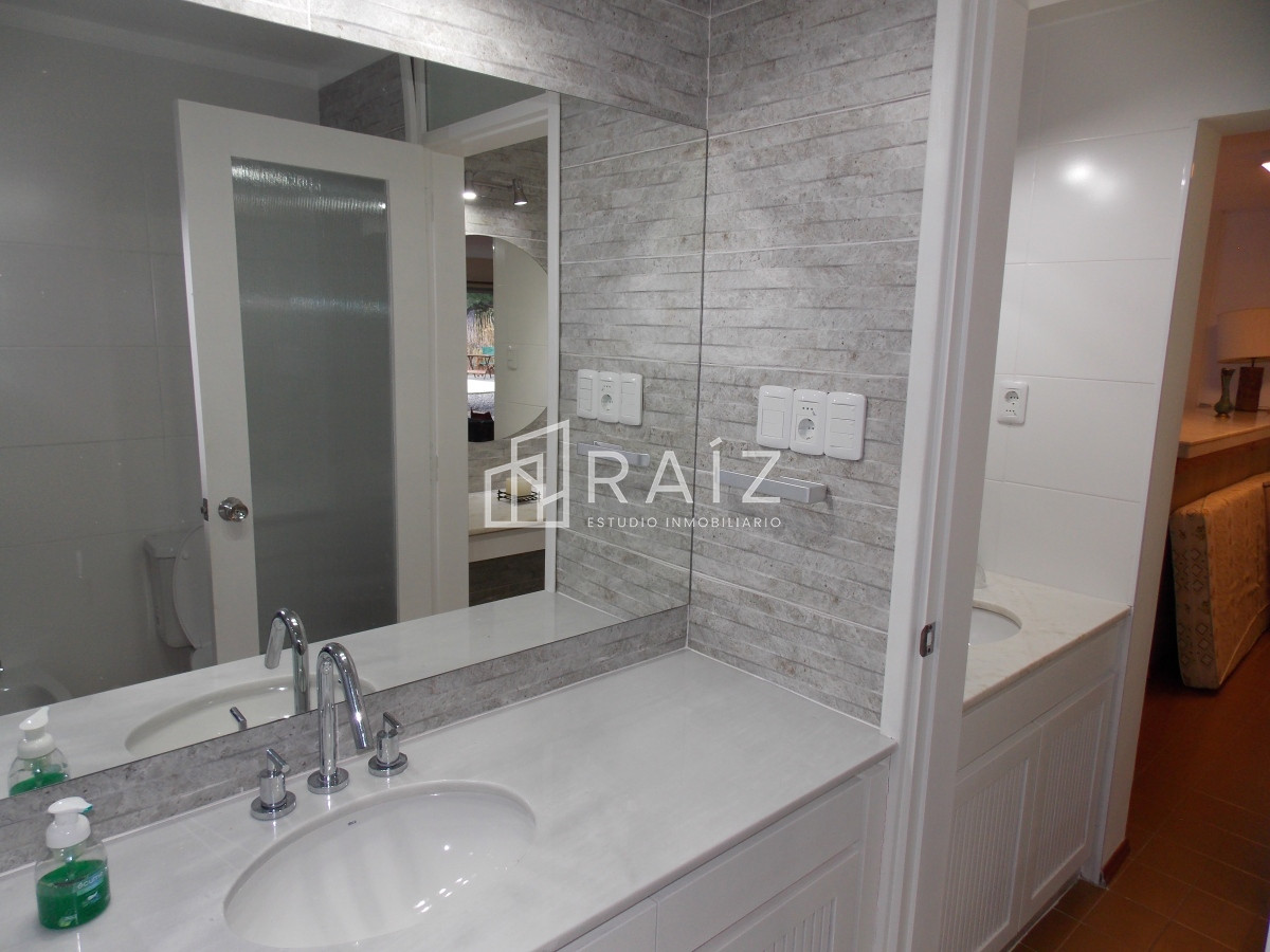 Casa ID.12041 - VENTA CASA 2 DORMITORIOS + BUNGALOW RINCON DEL INDIO