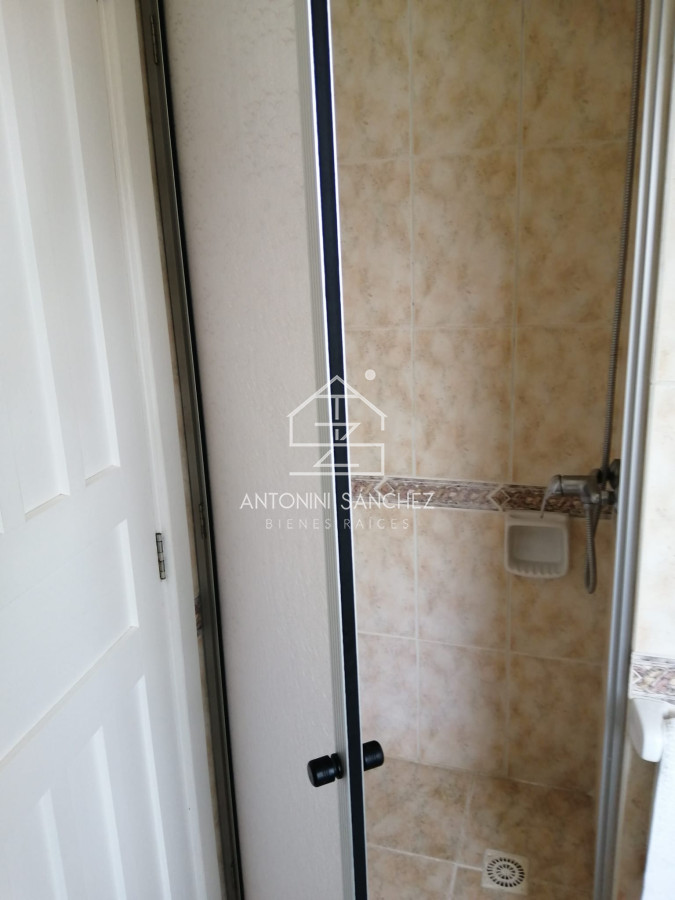 Apartamento ID.2423 - IMPERDIBLE!!! C PARRILLERO PROPIO DUPLEX TIPO CASA ZONA CANTEGRIL