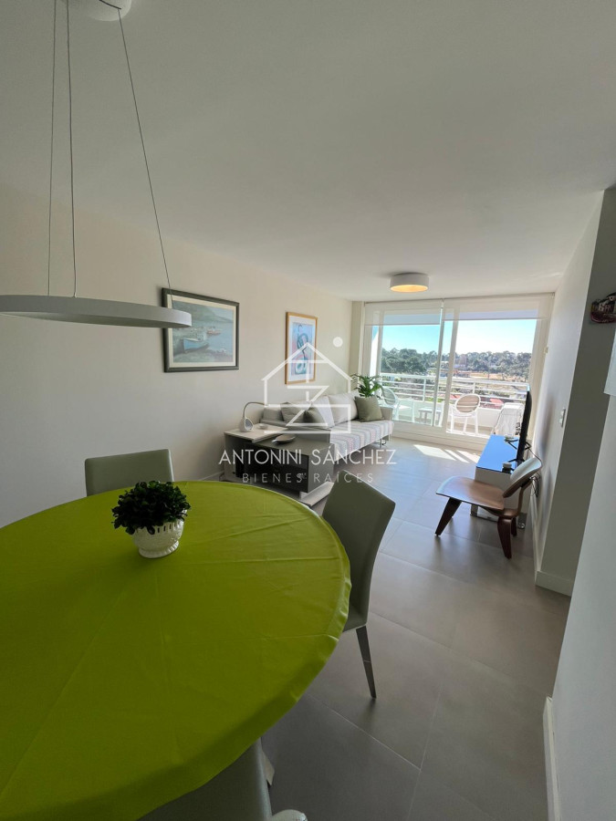 Apartamento ID.2657 - Venta Apartamento 1 Dormitorio Punta del Este Av Roosevelt