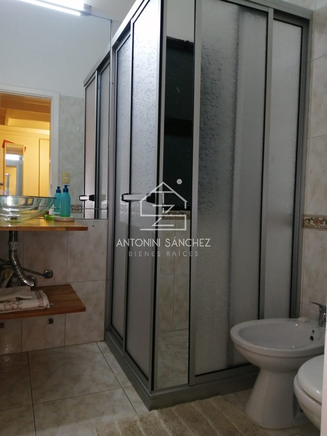 Apartamento ID.2423 - IMPERDIBLE!!! C PARRILLERO PROPIO DUPLEX TIPO CASA ZONA CANTEGRIL