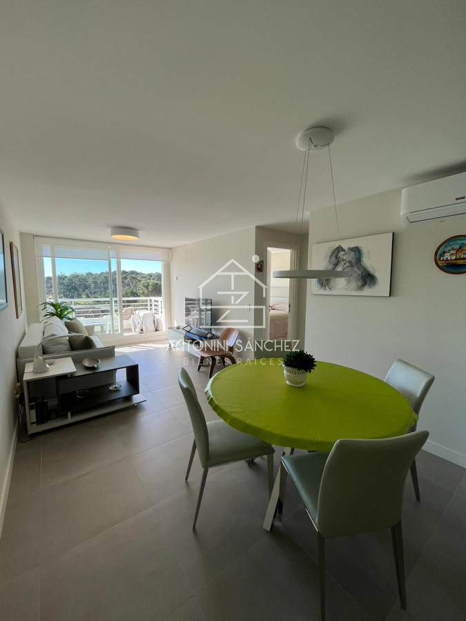 Apartamento ID.2657 - Venta Apartamento 1 Dormitorio Punta del Este Av Roosevelt