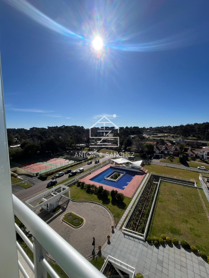 Apartamento ID.2657 - Venta Apartamento 1 Dormitorio Punta del Este Av Roosevelt