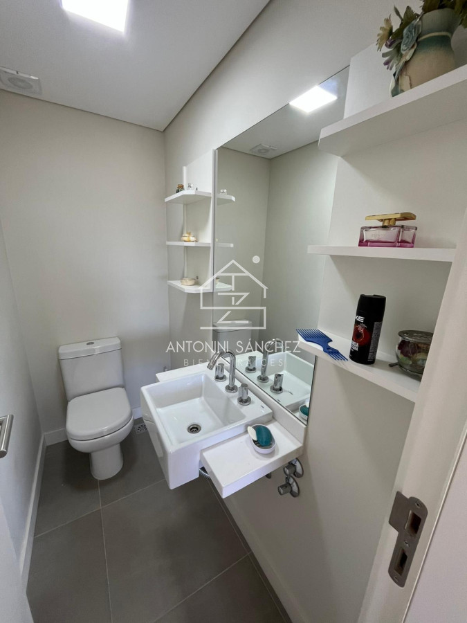 Apartamento ID.2657 - Venta Apartamento 1 Dormitorio Punta del Este Av Roosevelt