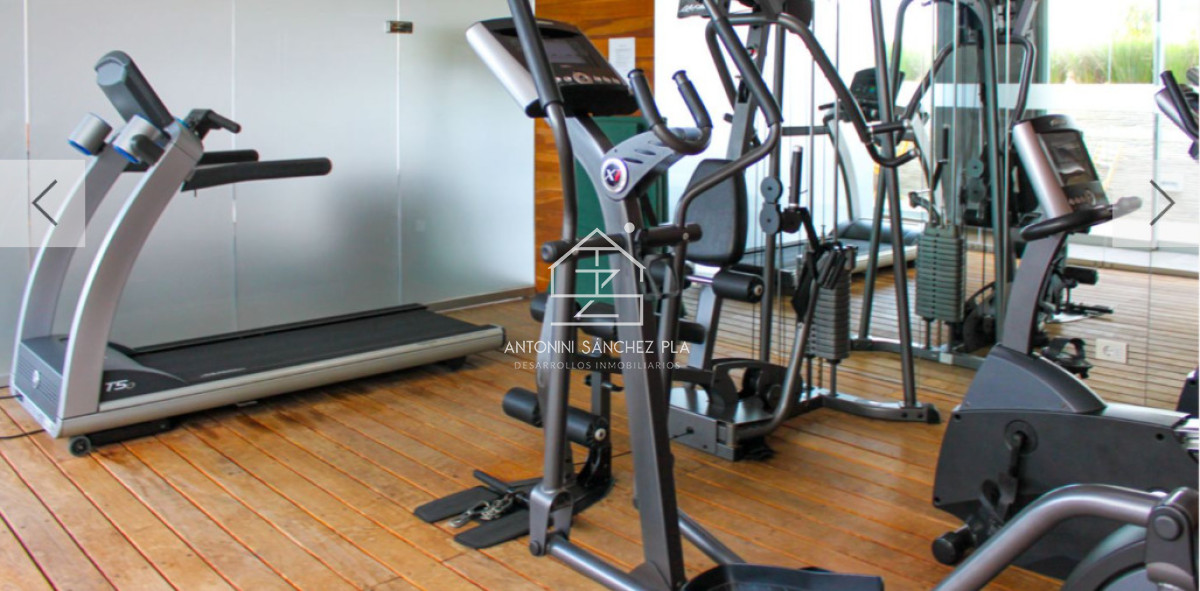Apartamento ID.4726 - Brava 28 playa Brava con parrillero propio