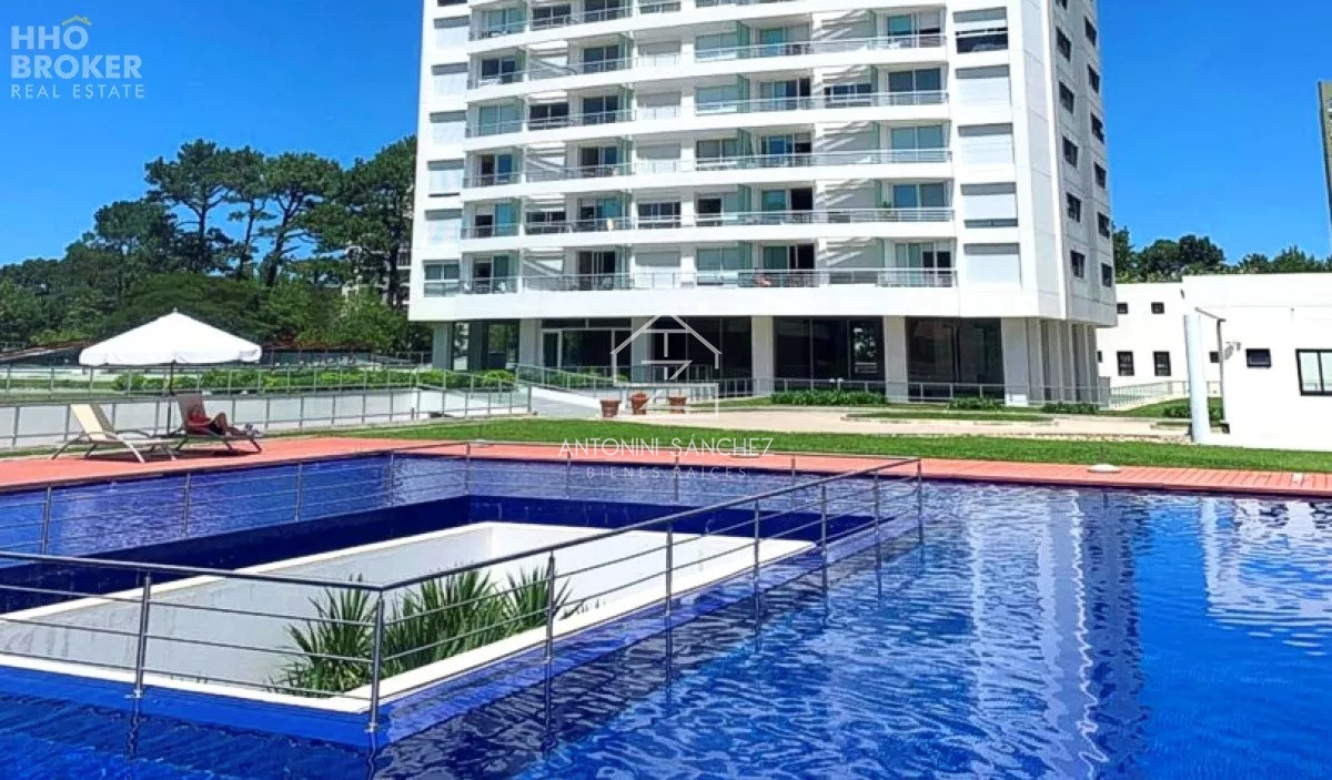 Apartamento ID.2657 - Venta Apartamento 1 Dormitorio Punta del Este Av Roosevelt