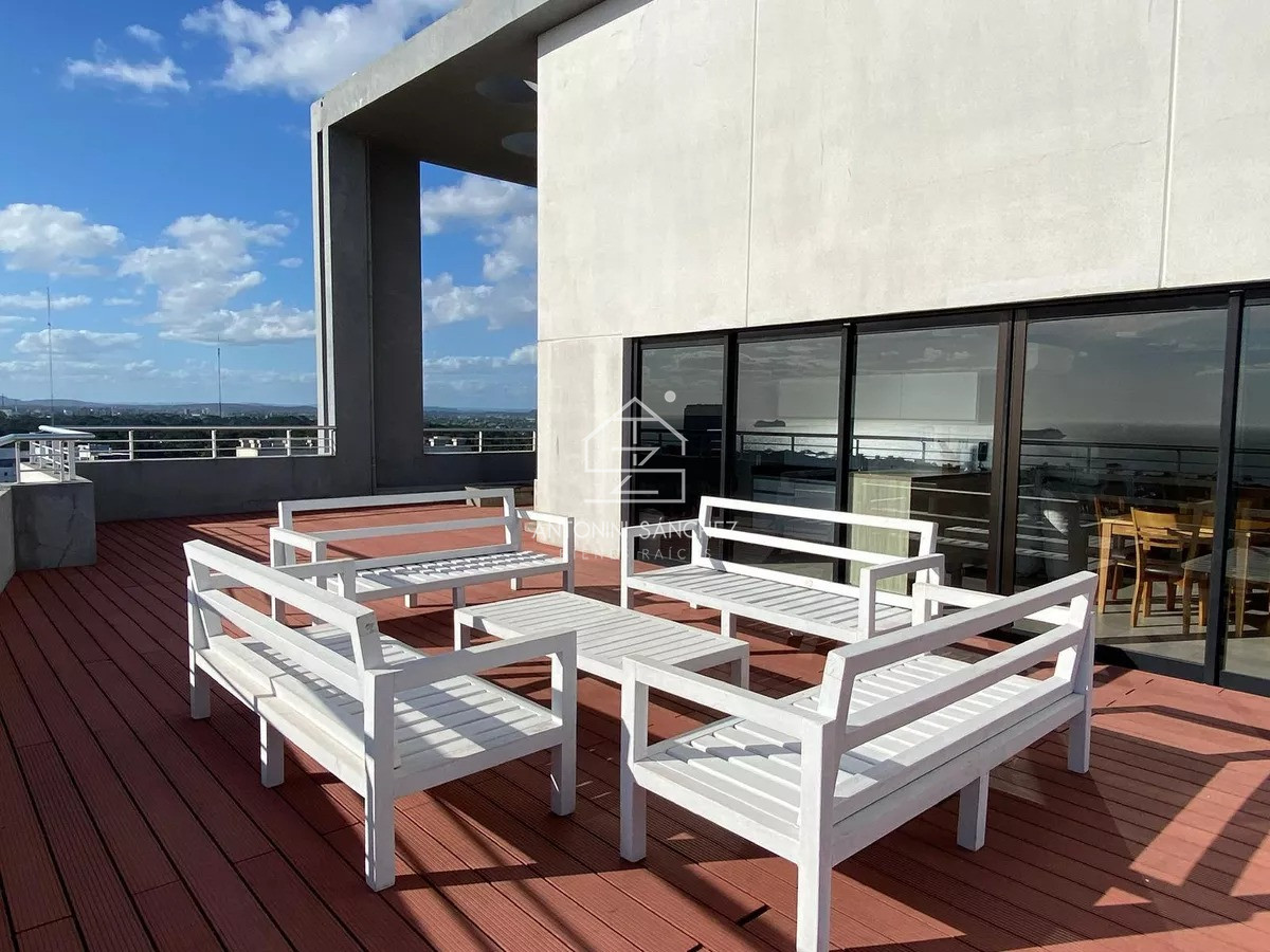 Apartamento ID.2657 - Venta Apartamento 1 Dormitorio Punta del Este Av Roosevelt