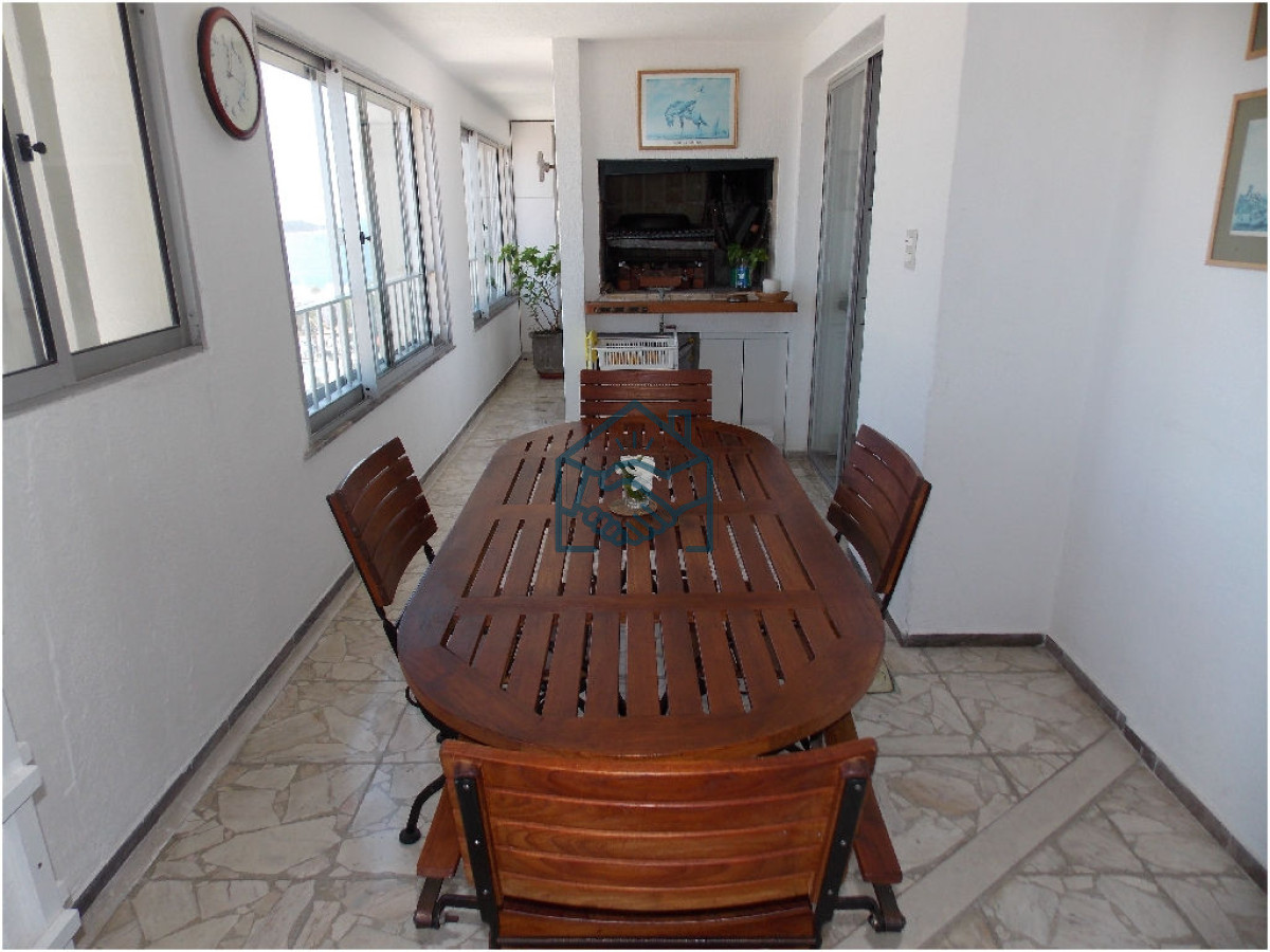 Apartamento ID.717/En-Peninsula,-con-vista-a-brava-y-parrillero-propio- - En Peninsula, con vista a brava y parrillero propio 