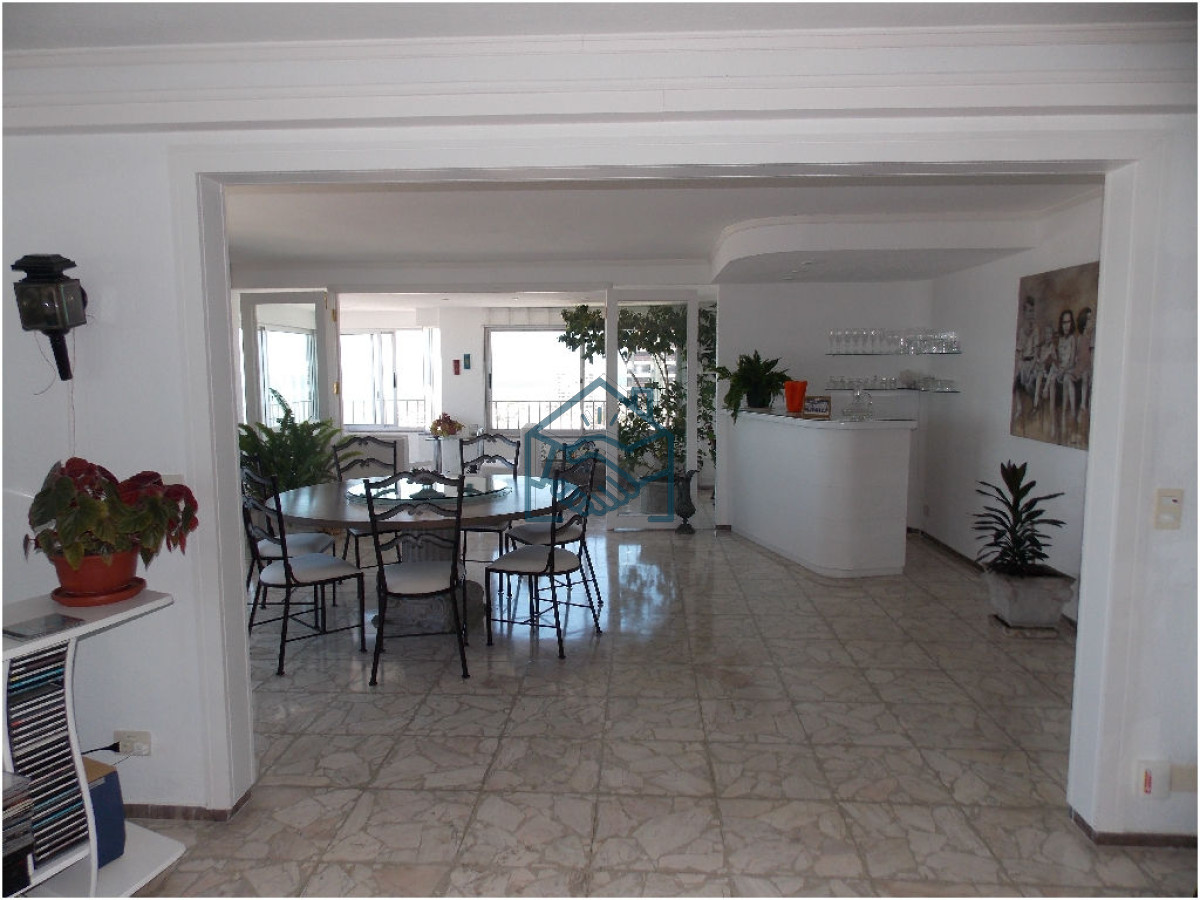 Apartamento ID.717/En-Peninsula,-con-vista-a-brava-y-parrillero-propio- - En Peninsula, con vista a brava y parrillero propio 