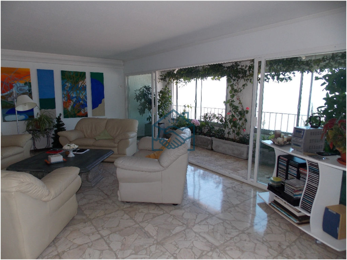 Apartamento ID.717/En-Peninsula,-con-vista-a-brava-y-parrillero-propio- - En Peninsula, con vista a brava y parrillero propio 