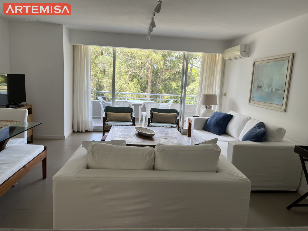 Apartamento ID.639 - RINCON DEL INDIO - Duplex con parrilla propia
