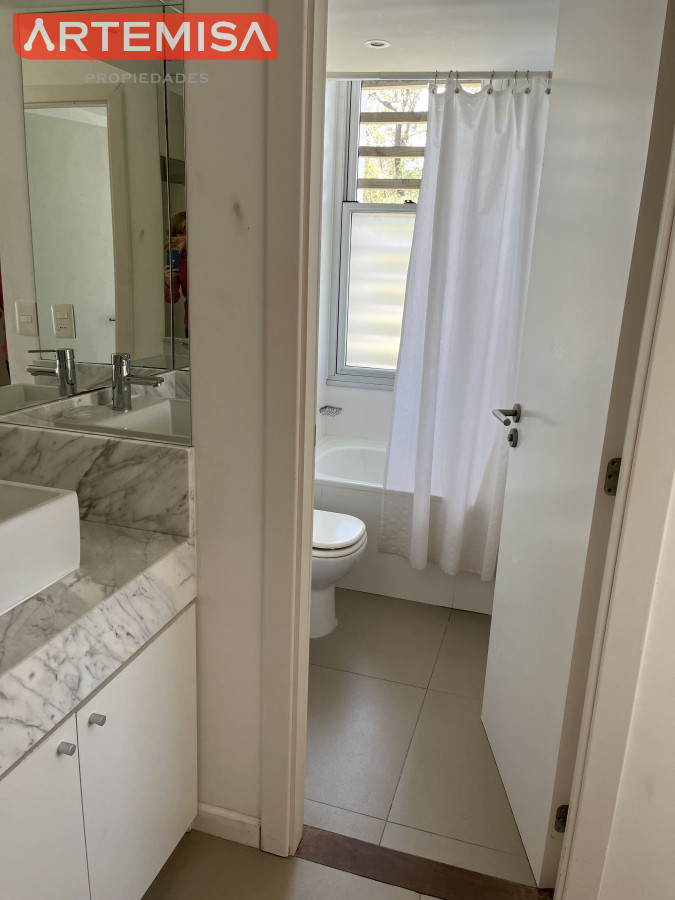 Apartamento ID.639 - RINCON DEL INDIO - Duplex con parrilla propia