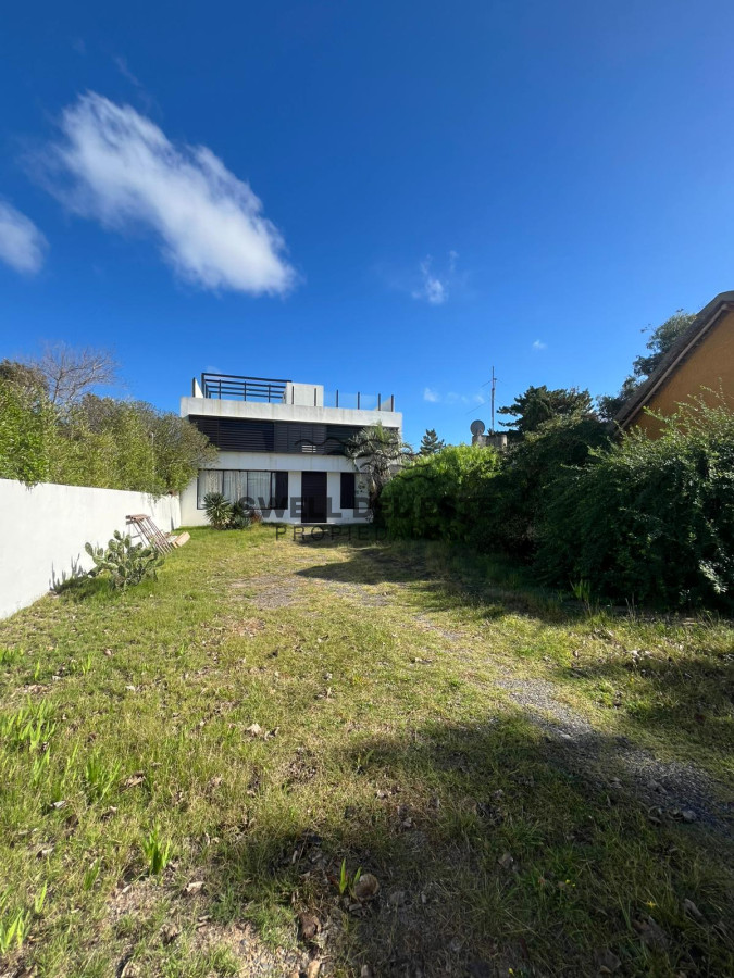 Casa ID.63 - MANANTIALES A 2 CUADRAS DEL MAR