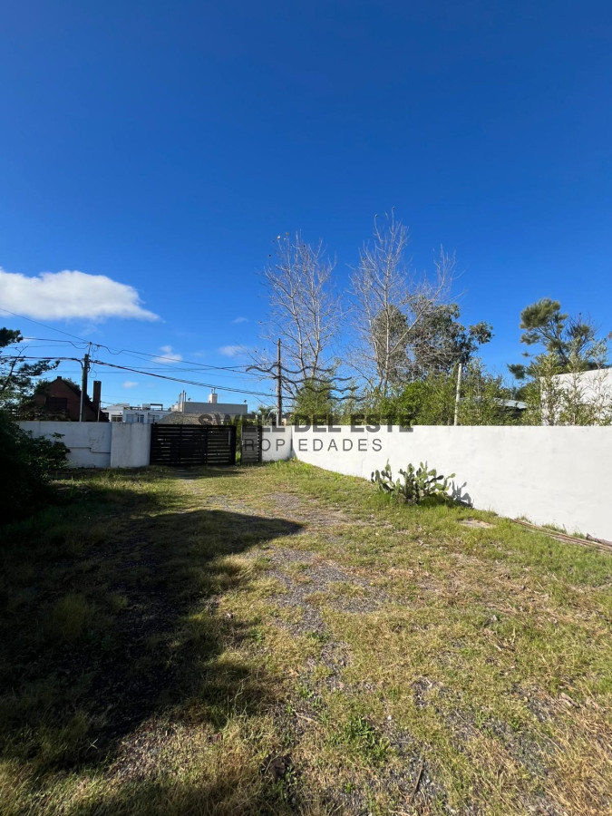 Casa ID.63 - MANANTIALES A 2 CUADRAS DEL MAR