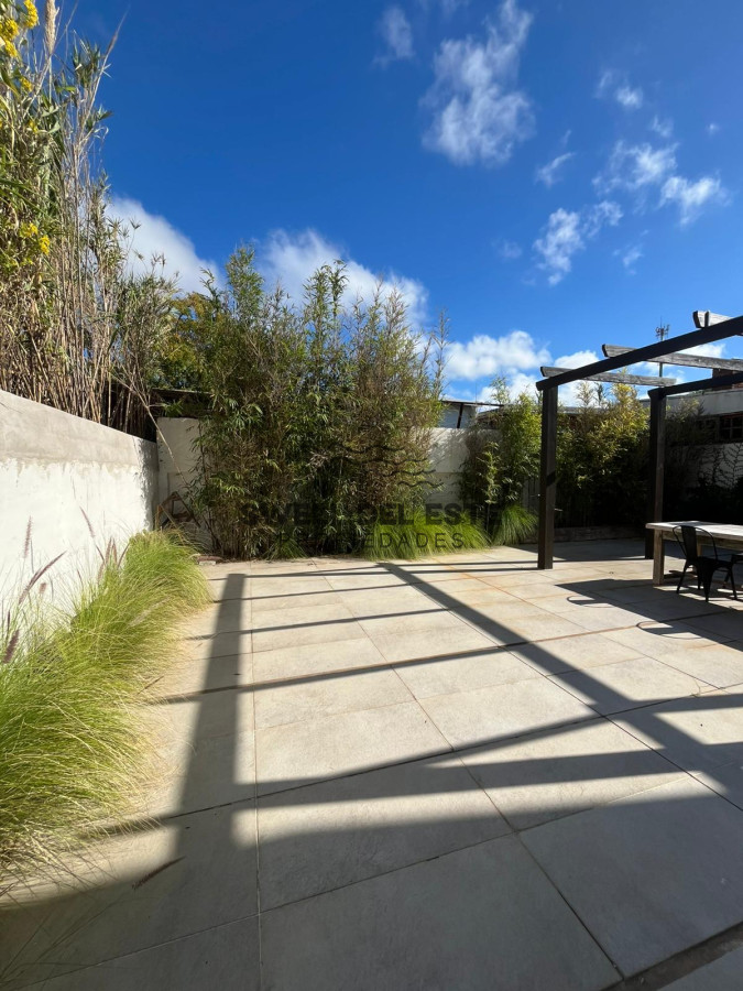 Casa ID.63 - MANANTIALES A 2 CUADRAS DEL MAR