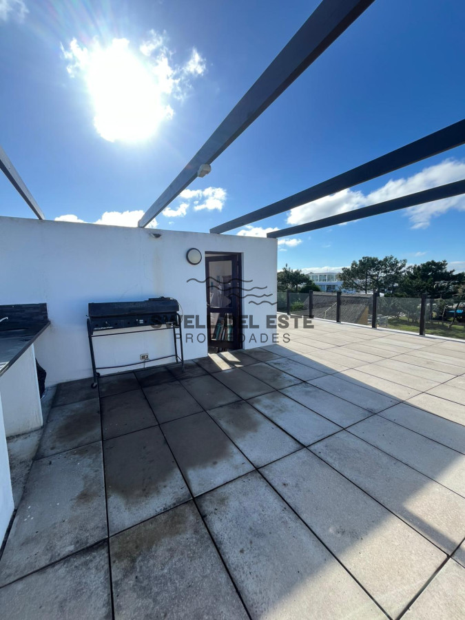 Casa ID.63 - MANANTIALES A 2 CUADRAS DEL MAR