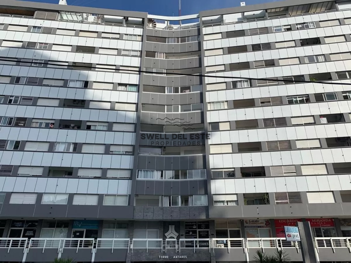Apartamento ID.169 - Torre Antares  2 dorm