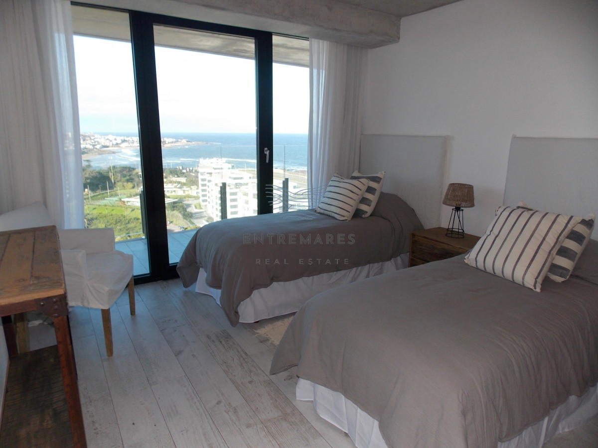 Apartamento ID.246 - BRAVA - EDIFICIO SURFSIDE PUNTA DEL ESTE 