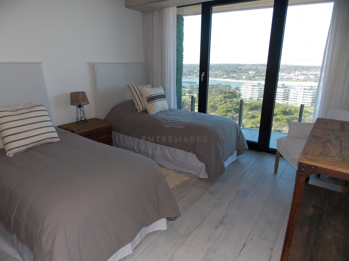 Apartamento ID.246 - BRAVA - EDIFICIO SURFSIDE PUNTA DEL ESTE 