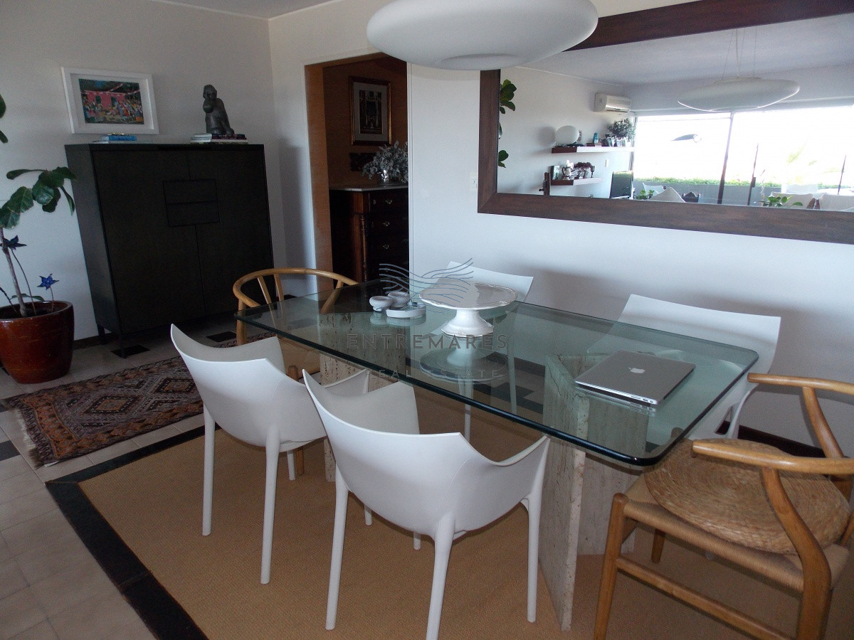 Apartamento ID.160 - MUY BUEN APARTAMENTO FRENTE AL MAR