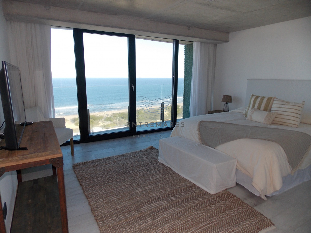 Apartamento ID.246 - BRAVA - EDIFICIO SURFSIDE PUNTA DEL ESTE 