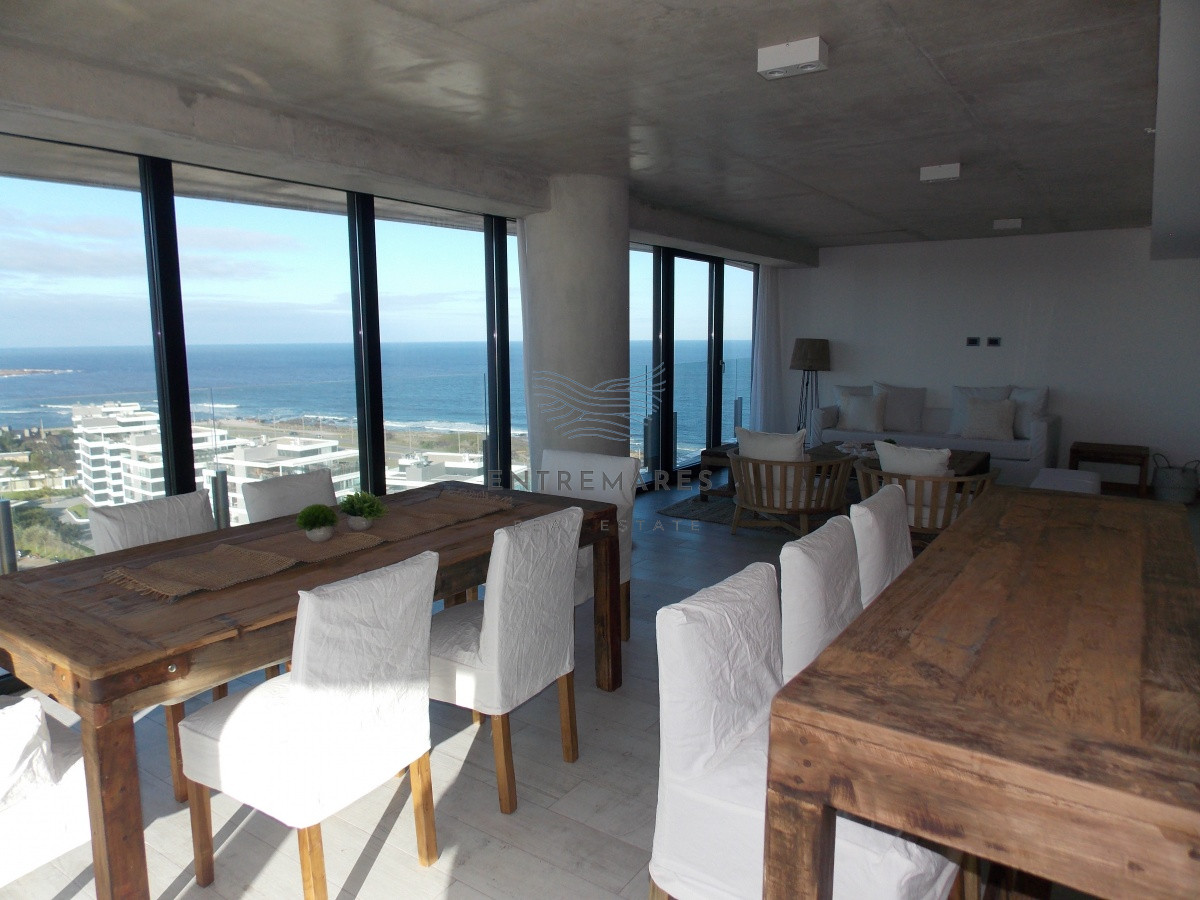 Apartamento ID.245 - BRAVA - EDIFICIO SURFSIDE PUNTA DEL ESTE 