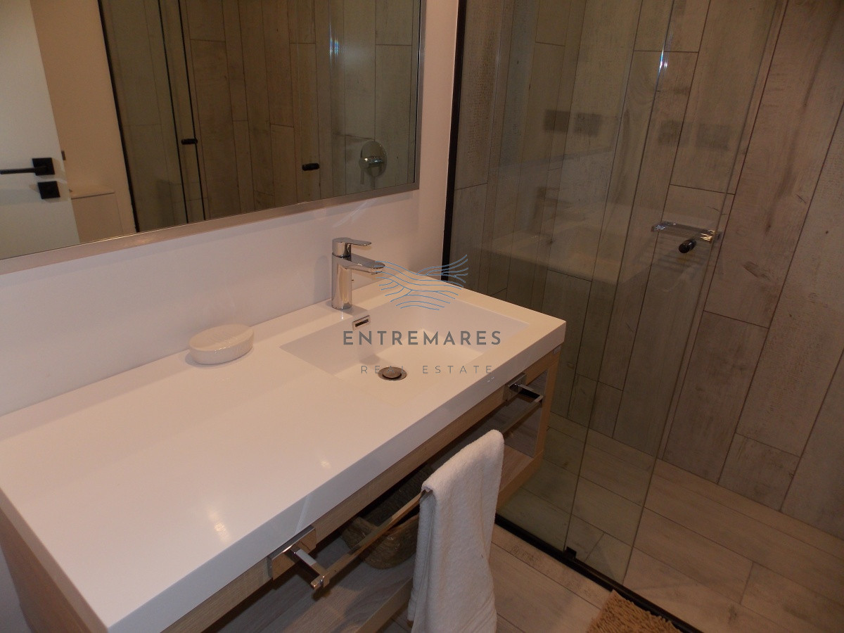 Apartamento ID.246 - BRAVA - EDIFICIO SURFSIDE PUNTA DEL ESTE 