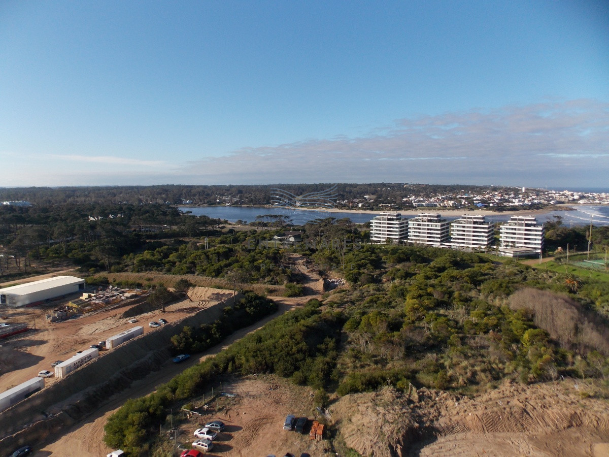 Apartamento ID.245 - BRAVA - EDIFICIO SURFSIDE PUNTA DEL ESTE 