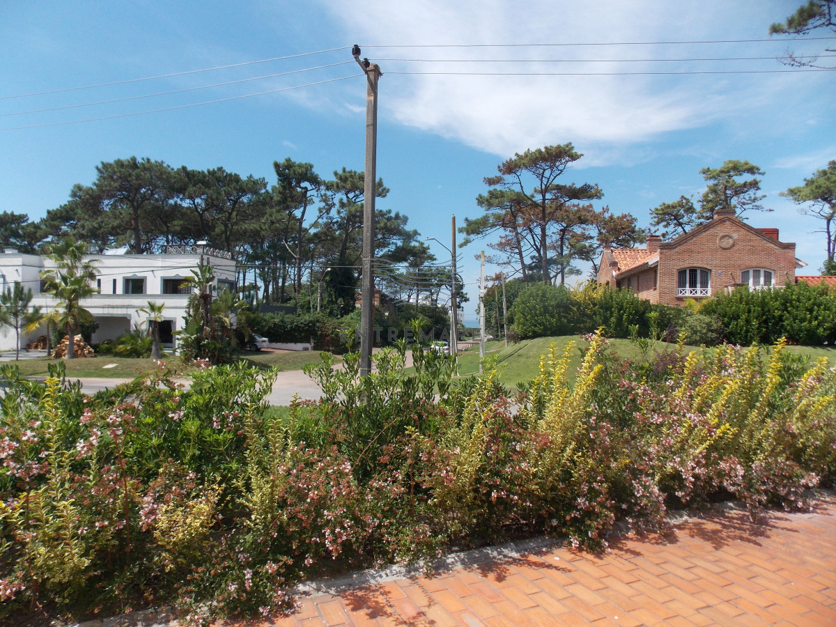Casa ID.93 - Muy linda casa a 100 mts. del mar