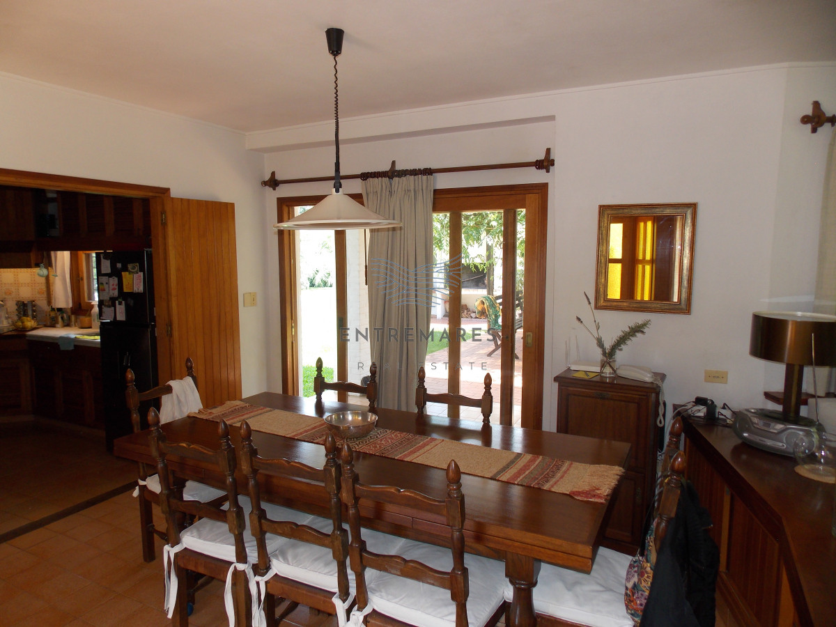 Casa ID.93 - Muy linda casa a 100 mts. del mar