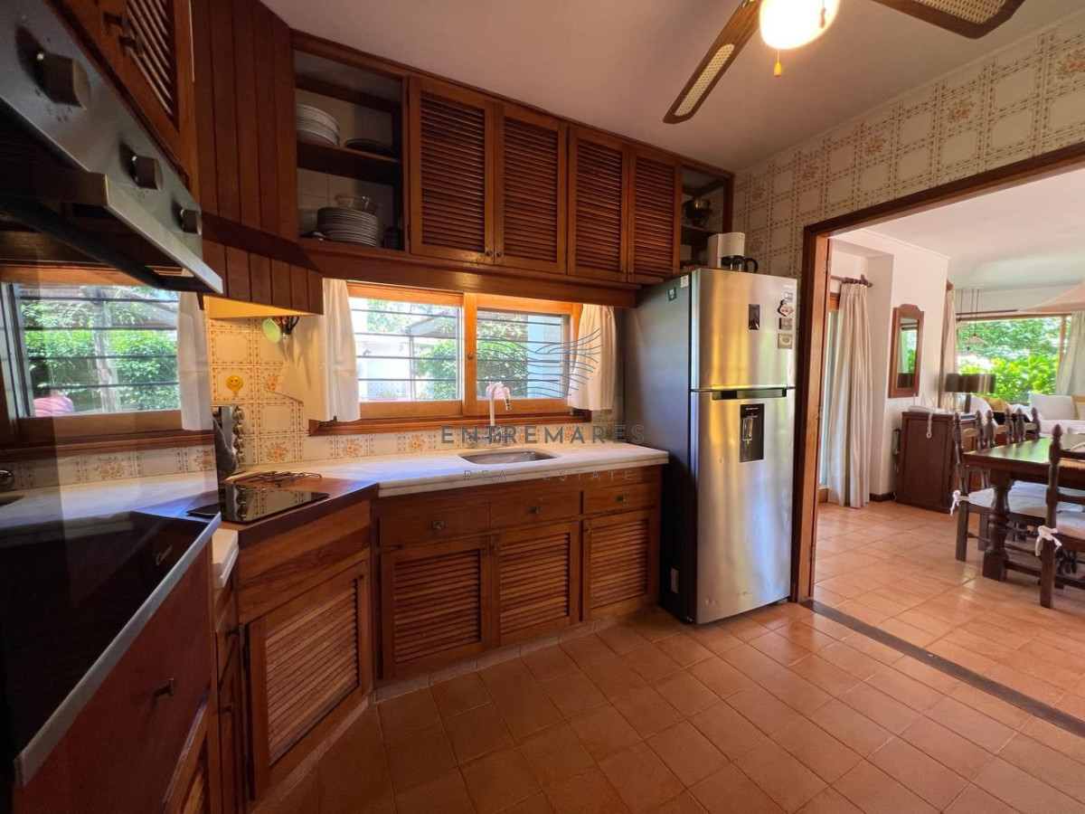 Casa ID.93 - Muy linda casa a 100 mts. del mar