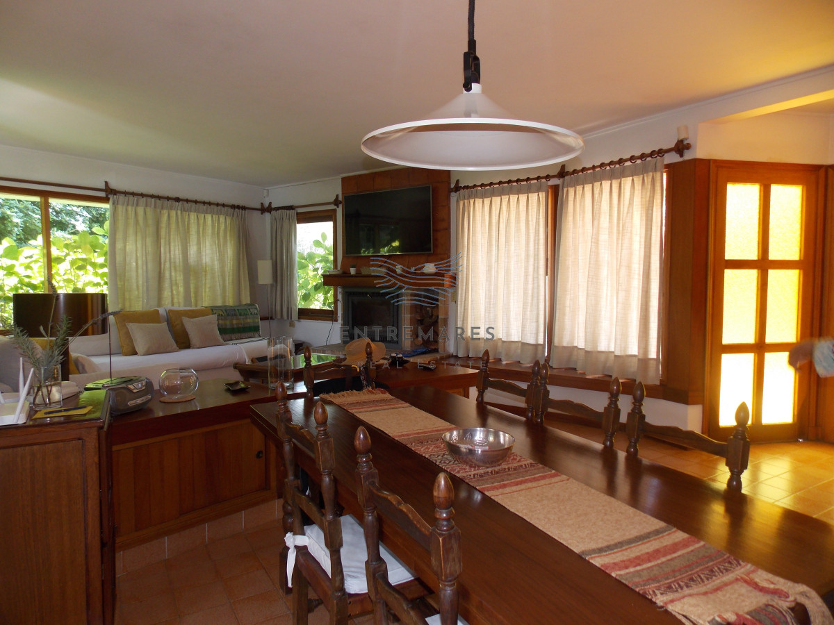 Casa ID.93 - Muy linda casa a 100 mts. del mar