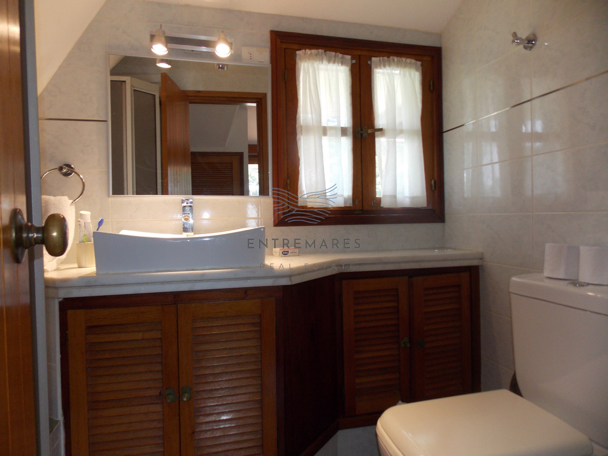 Casa ID.93 - Muy linda casa a 100 mts. del mar