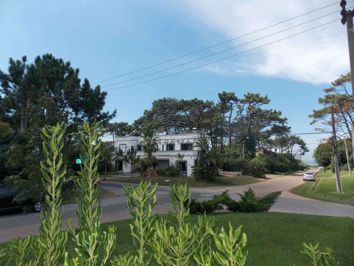 Casa ID.93 - Muy linda casa a 100 mts. del mar