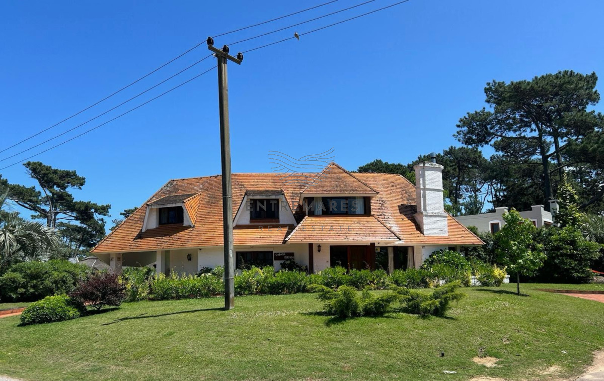 Casa ID.93 - Muy linda casa a 100 mts. del mar