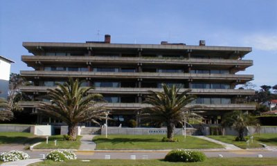 MUY BUEN APARTAMENTO FRENTE AL MAR