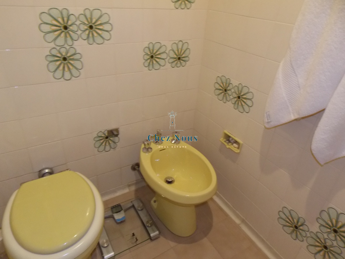 Apartamento ID.1298 - MUY BUEN APARTAMENTO FRENTE AL MAR