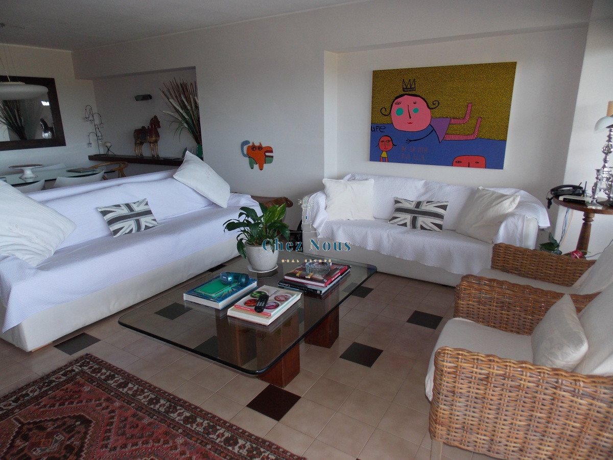 Apartamento ID.1298 - MUY BUEN APARTAMENTO FRENTE AL MAR