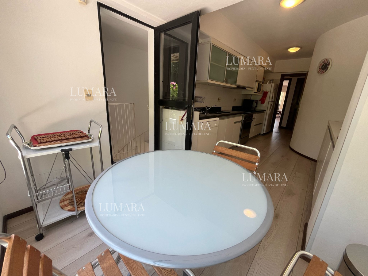 Apartamento ID.1136 - RINCON DEL INDIO A UNA CUADRA DE LA RAMBLA CON PARRILLERO PROPIO