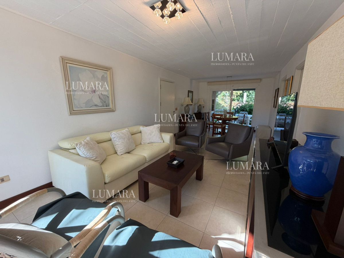 Apartamento ID.3169 - Apartamento en Rincón del Indio, a 1 cuadra del mar