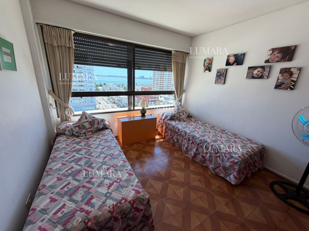 Apartamento ID.181 - CLÁSICA TORRE EN PENÍNSULA CON VISTA DE TODOS LOS AMBIENTES