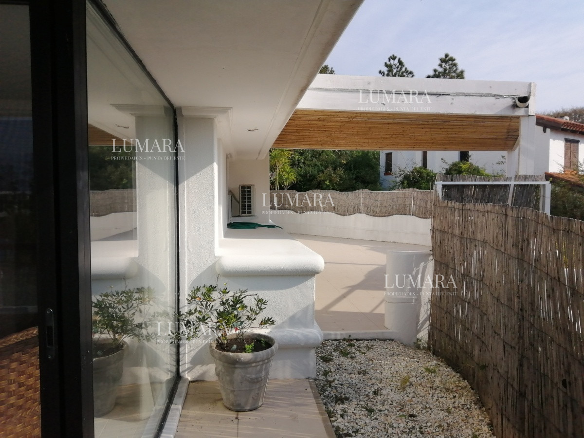 Apartamento ID.1136 - RINCON DEL INDIO A UNA CUADRA DE LA RAMBLA CON PARRILLERO PROPIO