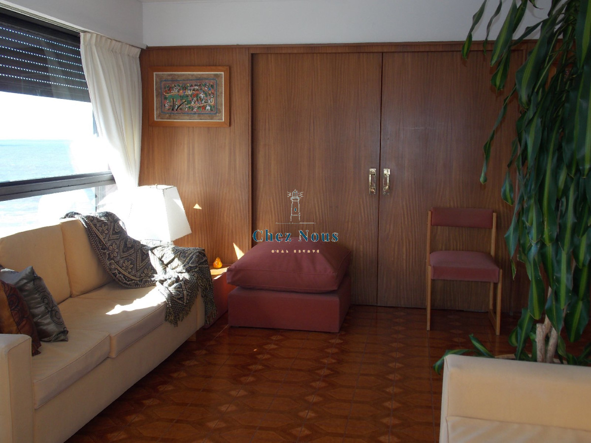 Apartamento ID.181 - CLÁSICA TORRE EN PENÍNSULA CON VISTA DE TODOS LOS AMBIENTES