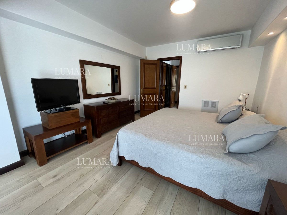 Apartamento ID.1136 - RINCON DEL INDIO A UNA CUADRA DE LA RAMBLA CON PARRILLERO PROPIO