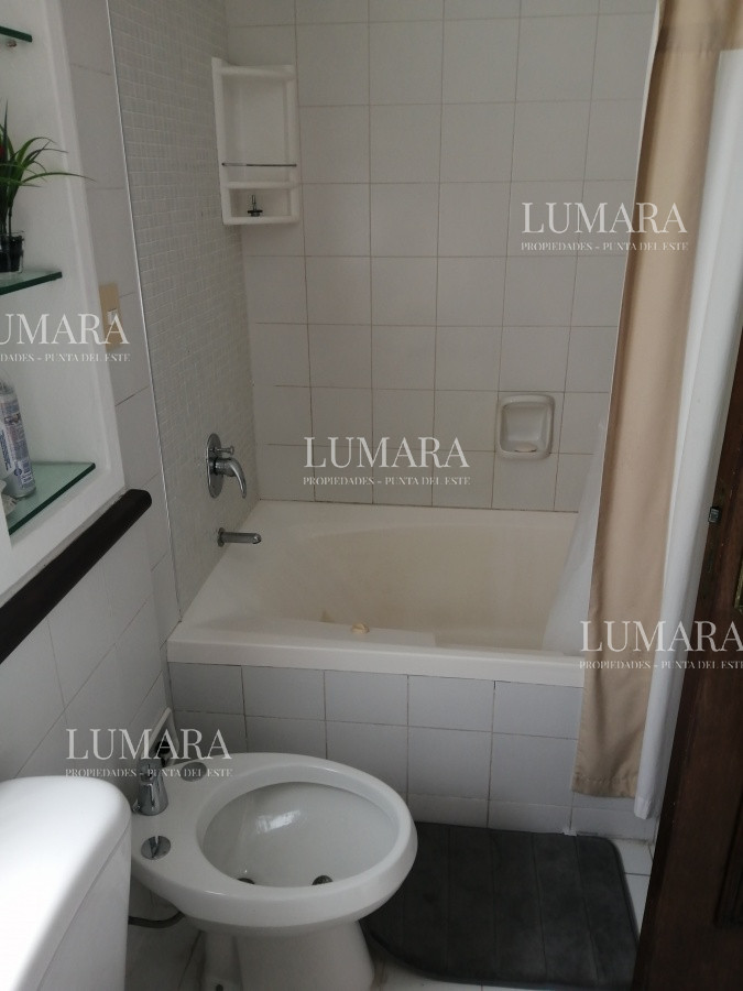 Apartamento ID.1136 - RINCON DEL INDIO A UNA CUADRA DE LA RAMBLA CON PARRILLERO PROPIO