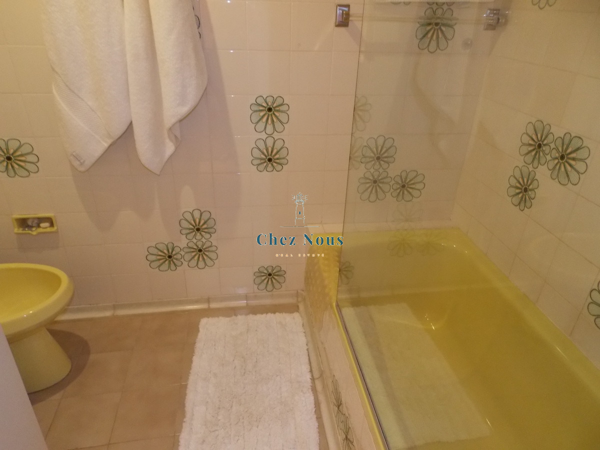 Apartamento ID.1298 - MUY BUEN APARTAMENTO FRENTE AL MAR