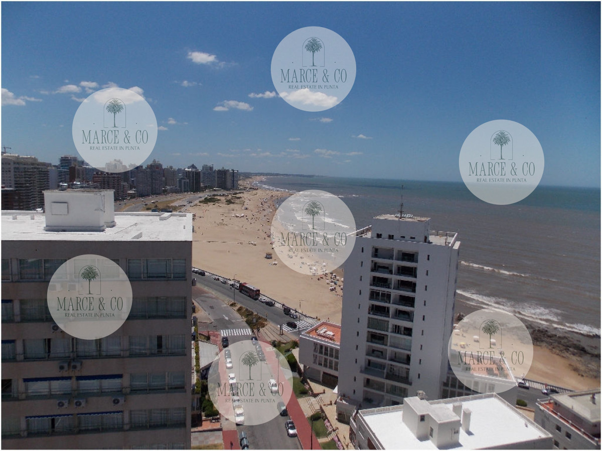 Apartamento ID.185 - En Peninsula, con vista a brava y parrillero propio 