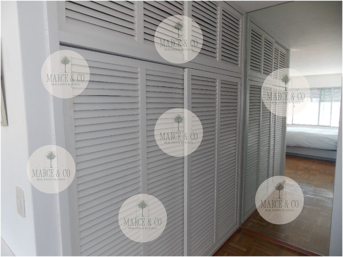 Apartamento ID.185 - En Peninsula, con vista a brava y parrillero propio 