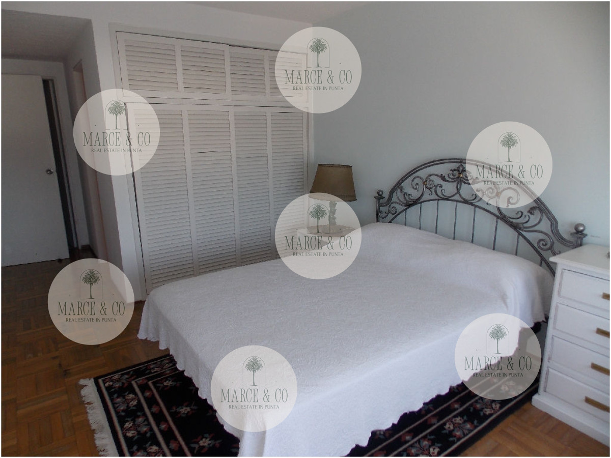Apartamento ID.185 - En Peninsula, con vista a brava y parrillero propio 