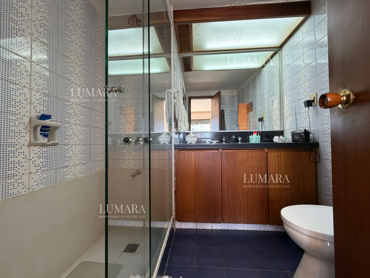 Apartamento ID.181 - CLÁSICA TORRE EN PENÍNSULA CON VISTA DE TODOS LOS AMBIENTES