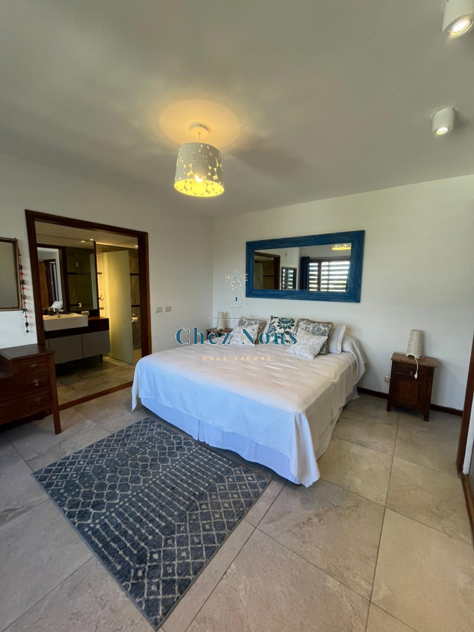 Casa ID.1720 - MANANTIALES A 2 CUADRAS DEL MAR